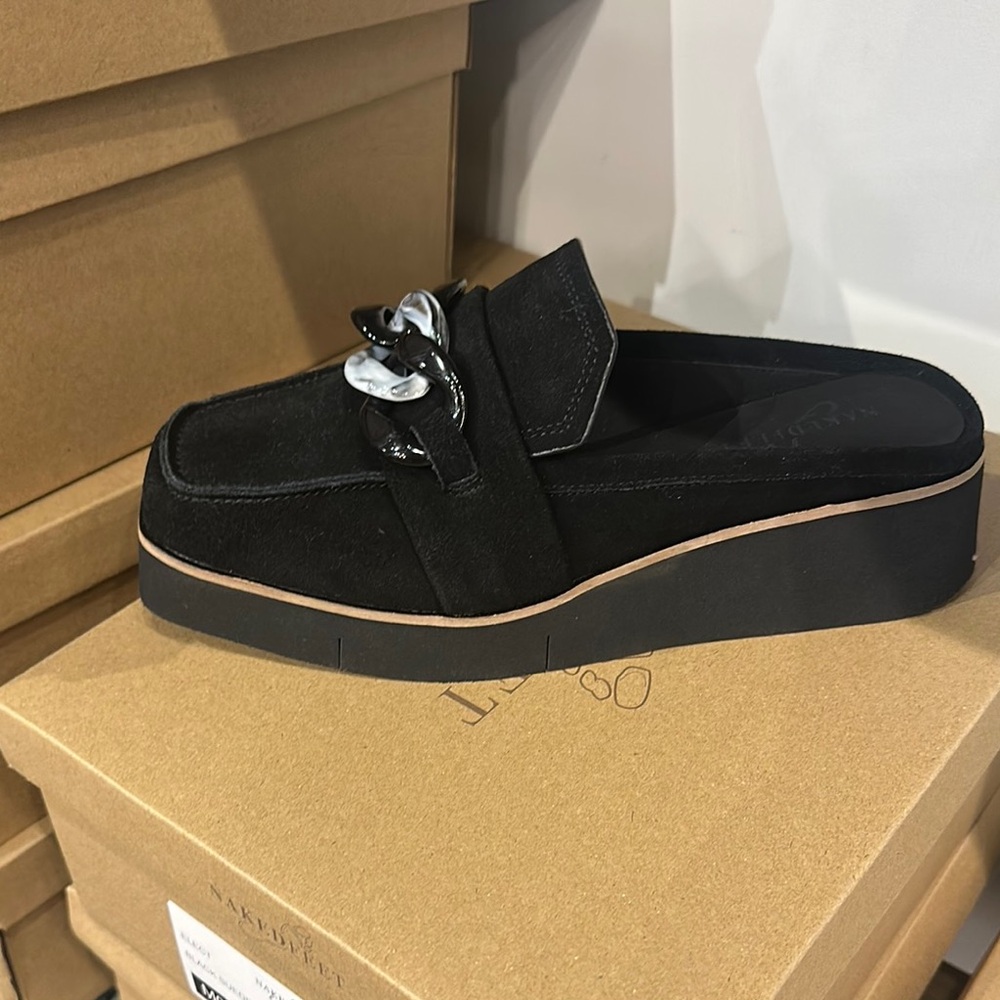 Naked Feet Black Flats with Chunky Platform Sole